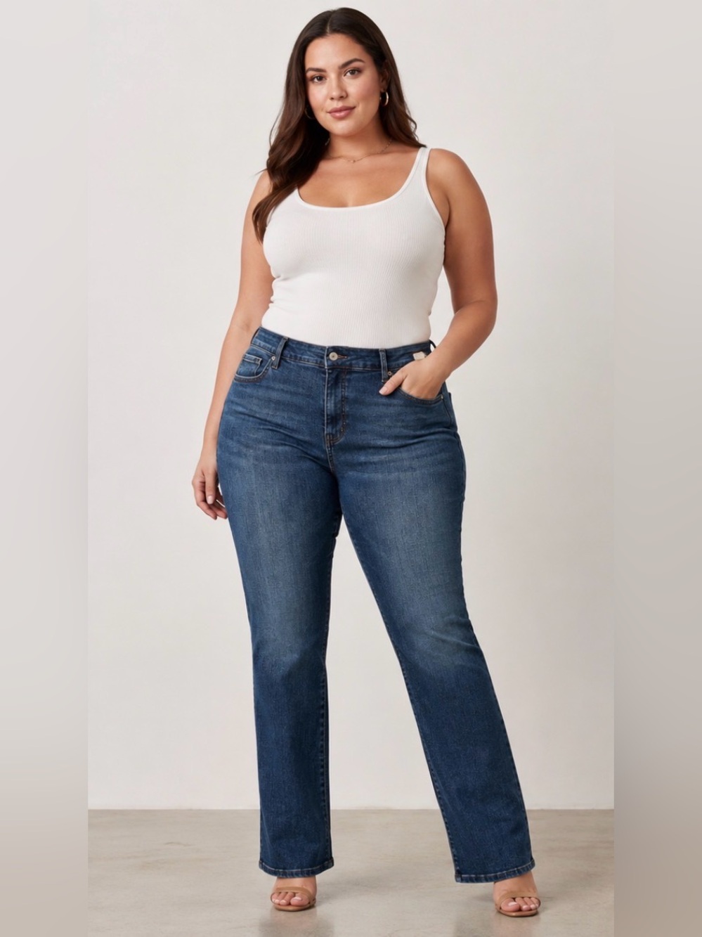 NWT NYDJ Marlyn Straight Leg Jean Size 16